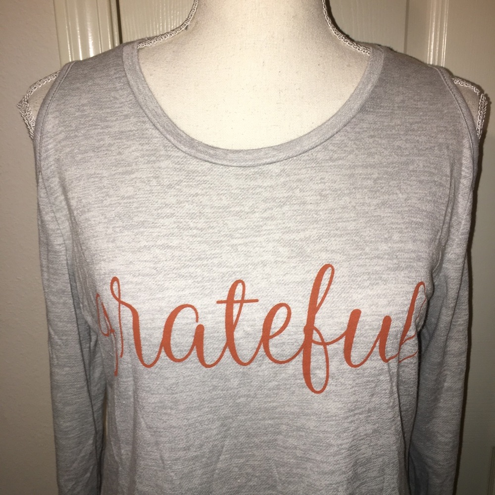 Daisy Rae “Grateful” Cold Shoulder Top - Picture 2 of 10
